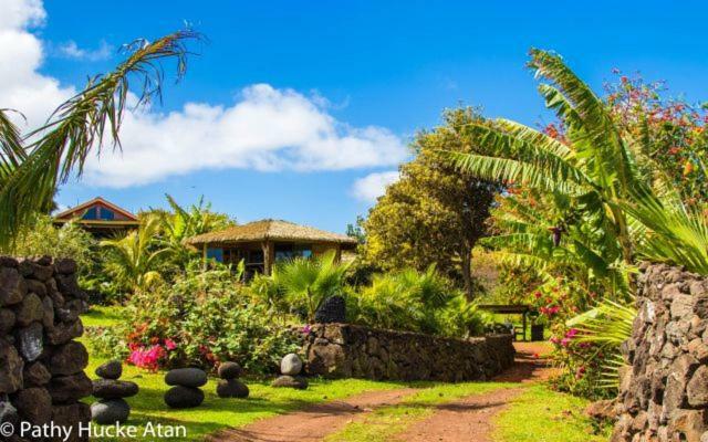 Kona Koa Lodge Hanga Roa Exterior photo